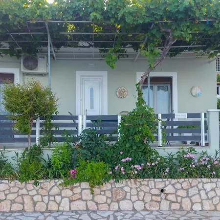 Ritsa House Agia Efimia